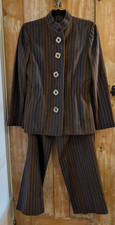 Vintage 100  Wool 2 Piece Pant Suit Womens Size 6