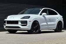 2026 Porsche Cayenne Gts