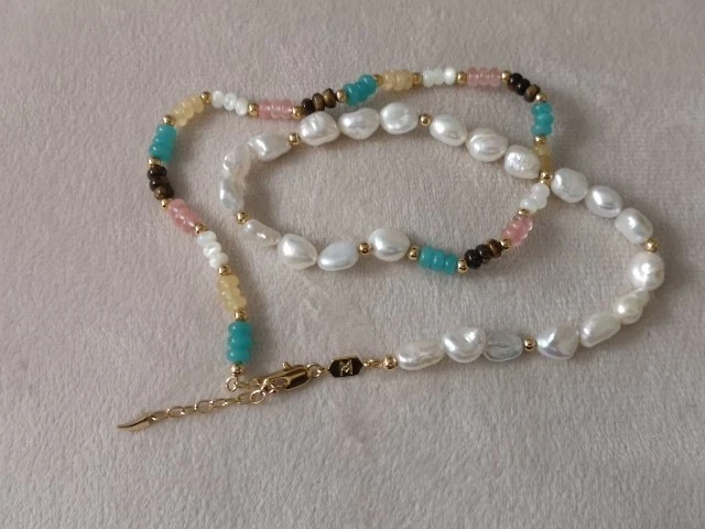 COLLAR Good Vibes Multi Cuentas Missoma Foto 3 de 4