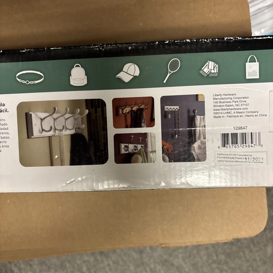 Hardware 129847 18 pulgadas abrigo y sombrero riel/estante con 4 ganchos de alta resistencia blanco... Foto 4 de 4