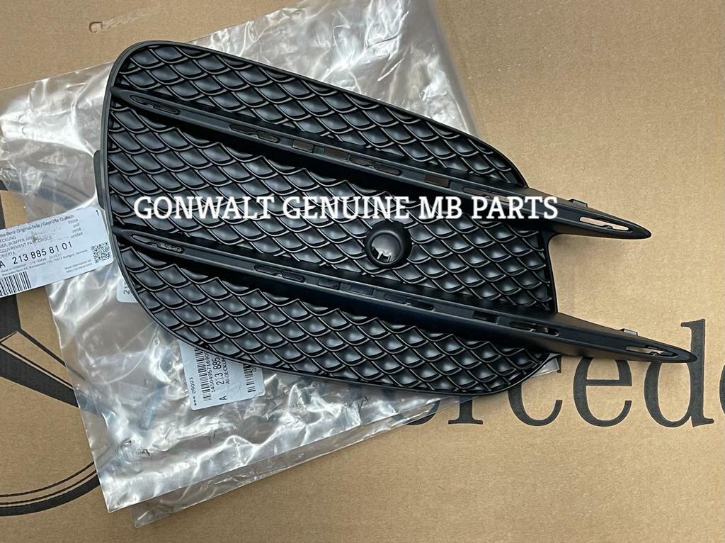 Mercedes Benz Genuine E53 E43 AMG 4Matic Outer Cover OE 2138858101 