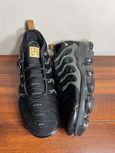 RARE Nike Air Vapormax Plus Metallic 