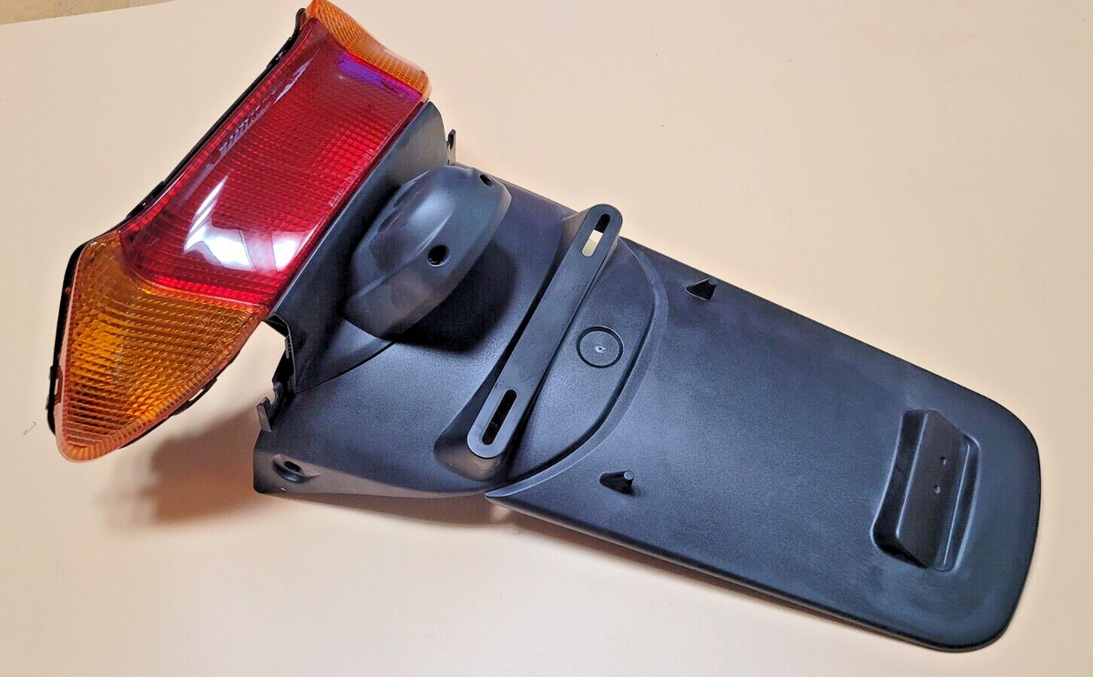 5GJ-84710-11] YAMAHA TAILLIGHT UNIT ASSY | eBay