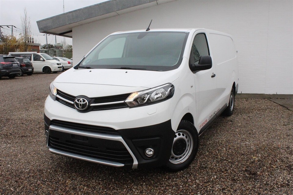 Toyota proace 2