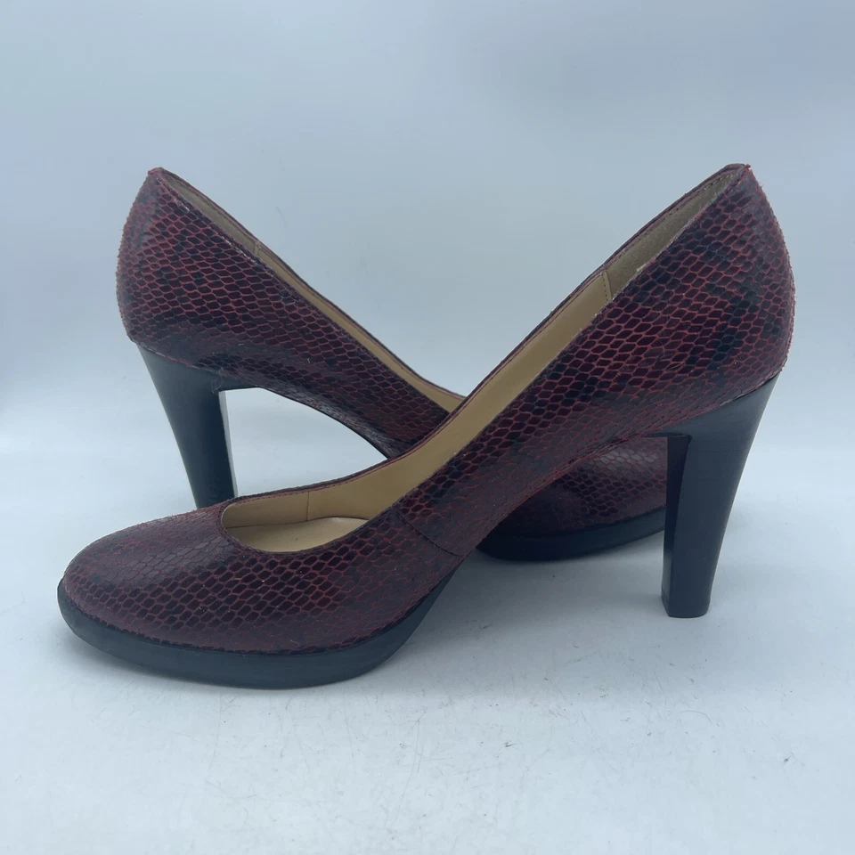 Zapatos de salón Chadwicks para mujer rojos cocodrilo en relieve sin cordones de cuero sintético talla 8M Foto 3 de 4