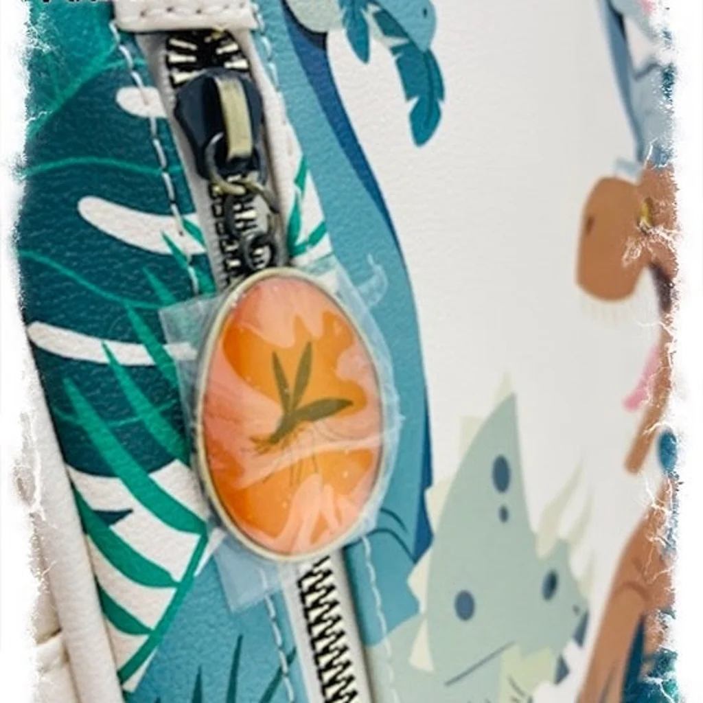 Bioworld Jurassic Park Dinosaur Tropical Mini Backpack  display picture 2