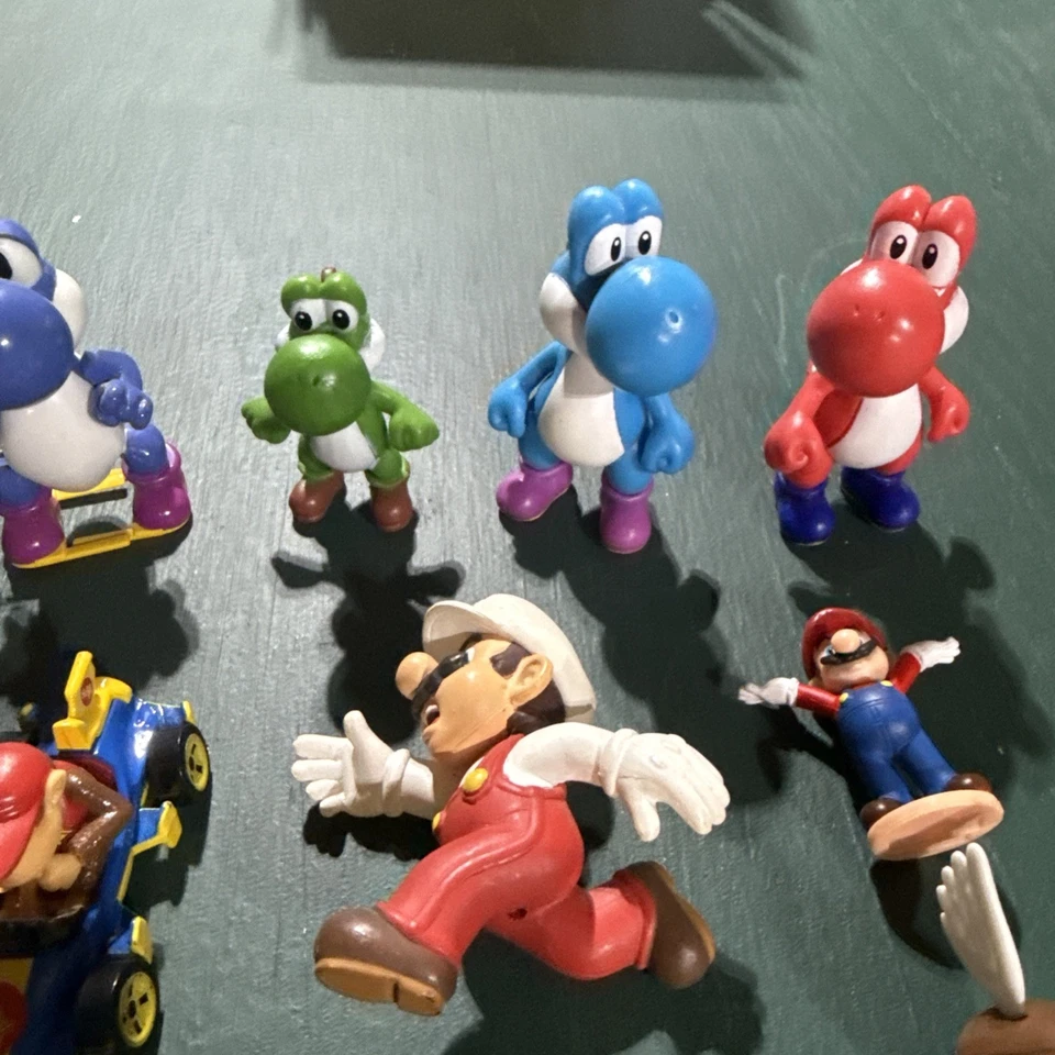 Lot Of Super Mario Nintendo Mario Bros. Figures Mario Luigi Peach Donkey Kong - Image 4 of 4