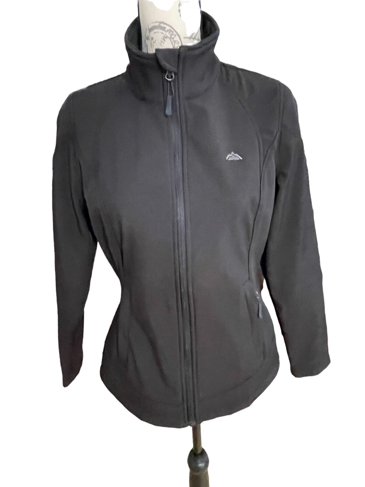 Snozu Performance Women's Solid Logo Full Zip Sof… - image 7