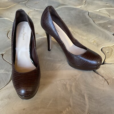 Cole Haan Pumps 8 1/5 B Platform Croc Embossed Genuine Leather Slip On