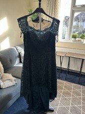 chi chi london dress size 16