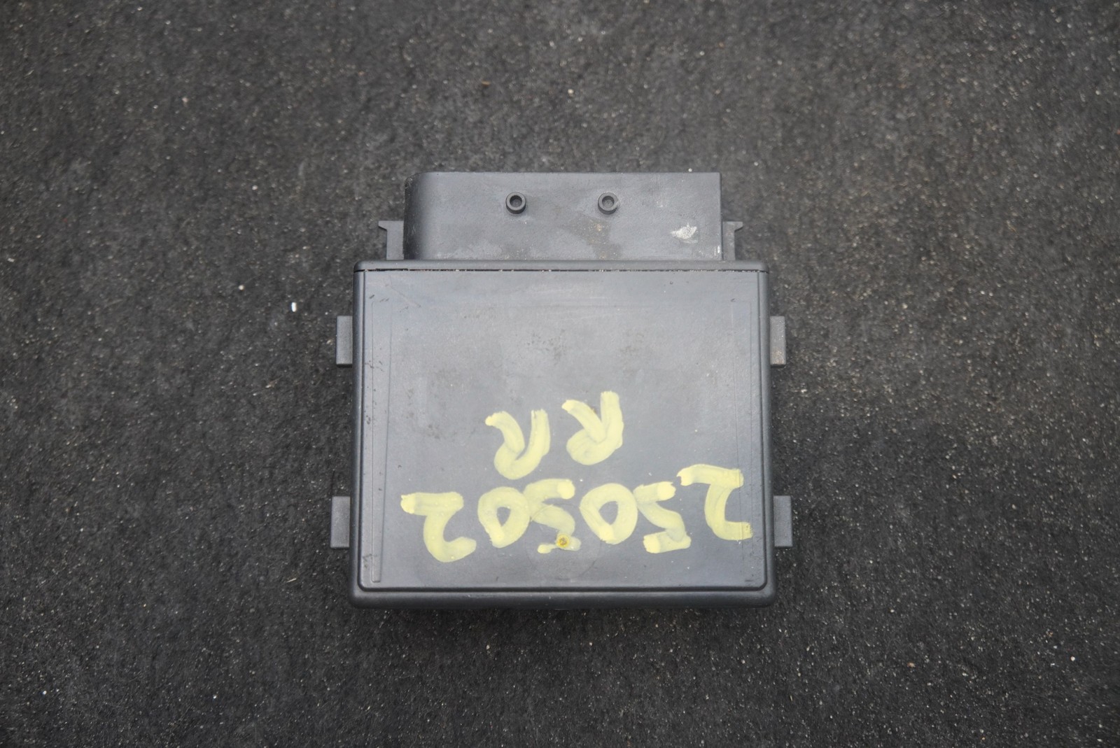 Fuel Pump Computer Control Module ECU 4M4906121B Lamborghini Urus 19-24 *Note