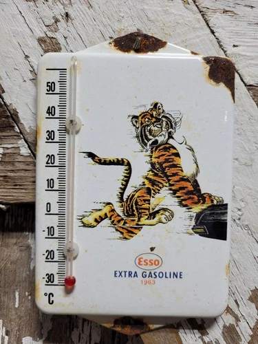 VINTAGE ESSO PORCELAIN SIGN OLD GASOLINE 1963 METAL THERMOMETER GAS CAR TIGER