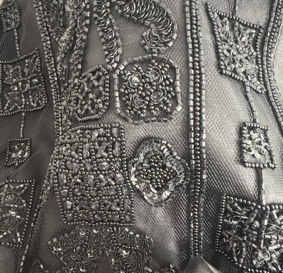 Falda cintura elástica Valentino vintage de cuero negro con cuentas de vidrio 10 Foto 2 de 4