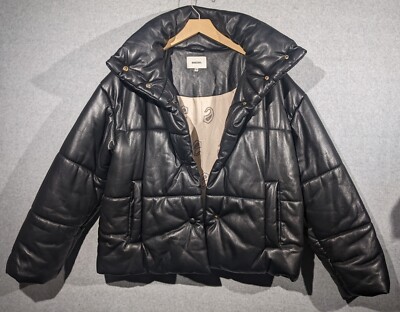 Nanushka Vegan Leather Puffer Jacket Size Medium Quilted Black Oversized Casual