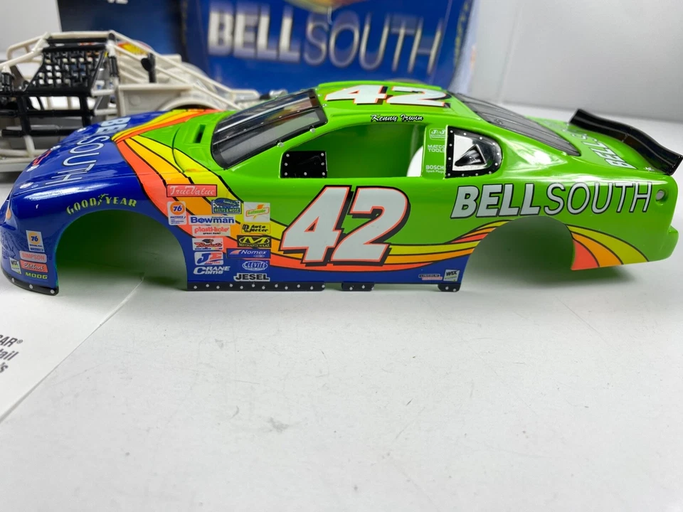 Kenny Irwin #42 Bellsouth 2000 Hot Wheels Monte Carlo NASCAR 1/24 Diecast - Image 3 of 4