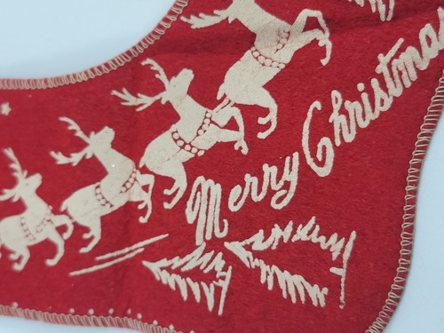 1950s Printed Felt Chrismas Stocking Santa Reindeer Scene Antique Decoration - Picture 4 of 8