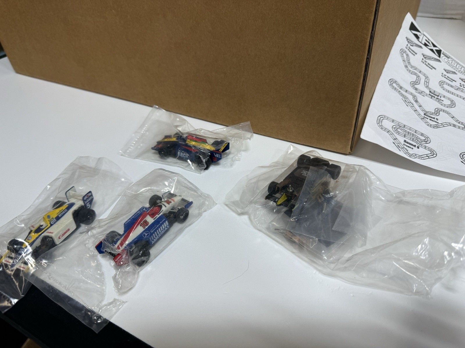 SLOT CARS TOMY TEAM AFX SUPER INTERNATIONAL RACE SET HO SCALE ROAD RACING