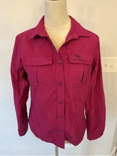 Women’s Size Small Camel Crown Long Sleeved Button Down Magenta Blouse