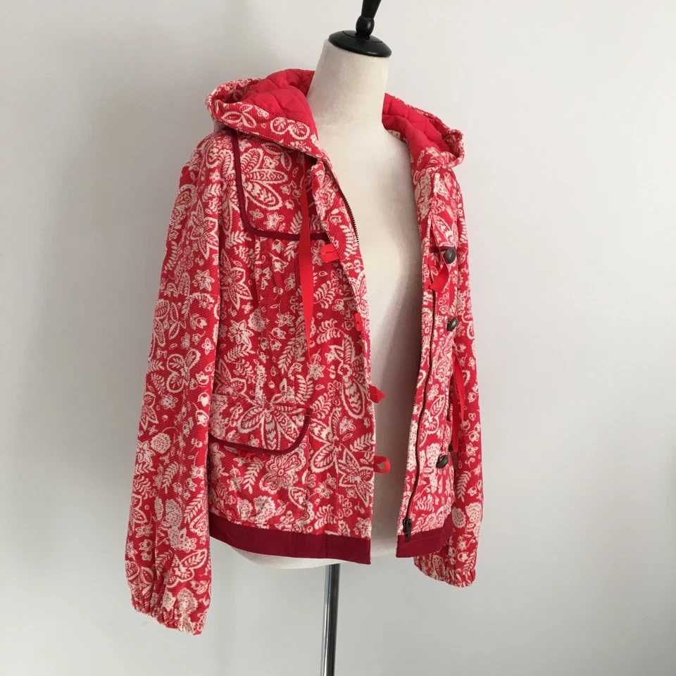 ELEVENSES Anthropologie Red White Floral Textured Hood Jacket Womens sz Small/XS - Image 4 of 4