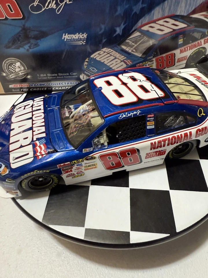 Dale Earnhardt Jr. #88 National Guard COT 2008 1/24 Nascar Diecast - Image 4 of 4