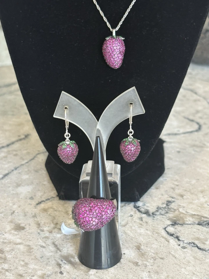 Charles Winston Sterling Himbeere & Tsavorit grün CZ Erdbeere Set