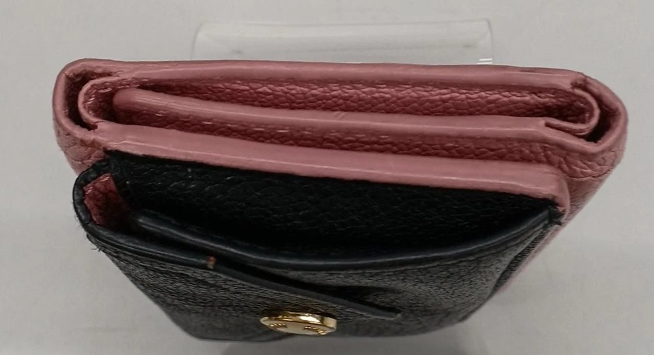 MIU MIU Portafoglio rosa triplo 3 9 pollici