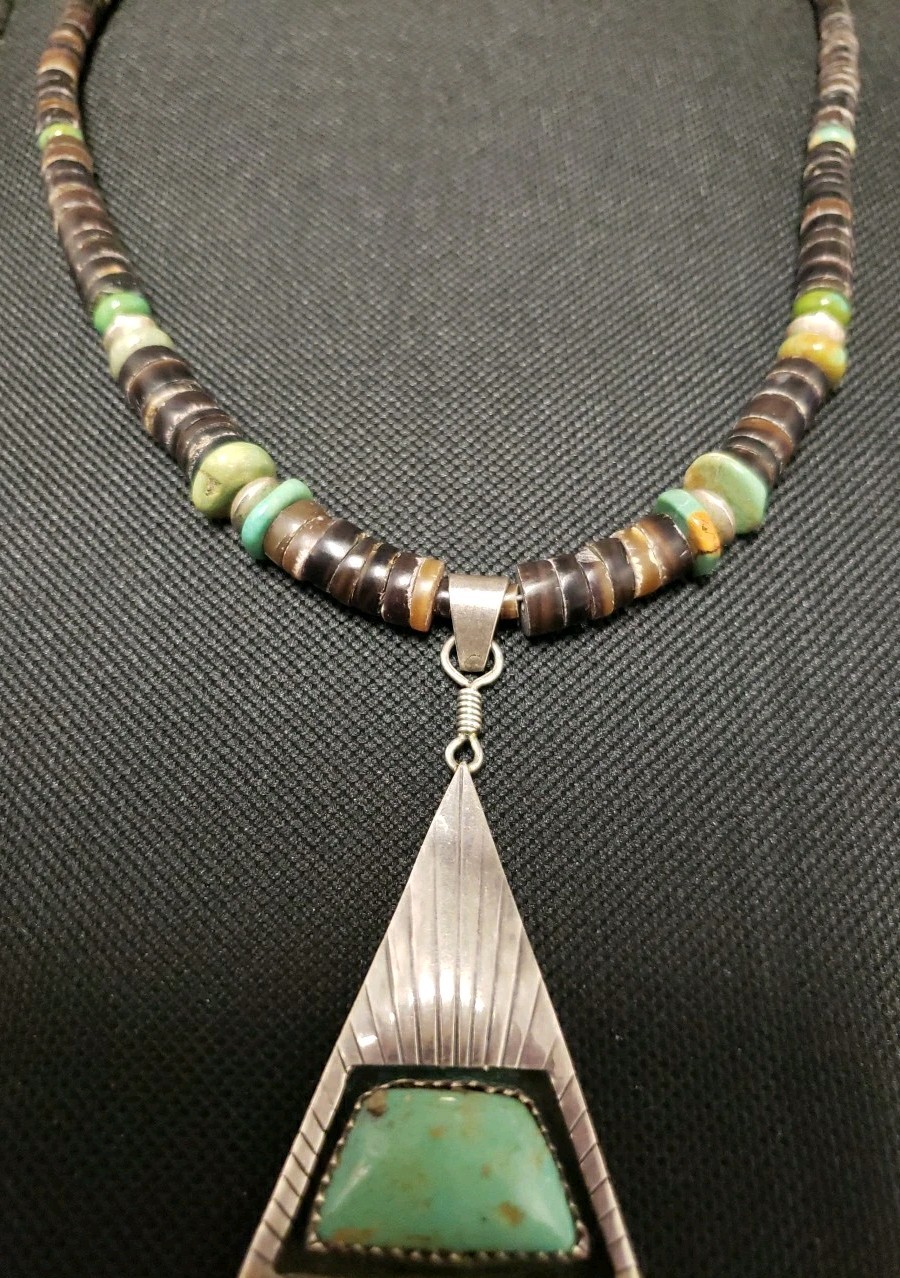 UNISEX 20"🖐 HAND MADE NATIVE AMERICAN STERLING SILVER & TURQUOISE  NECKLACE.