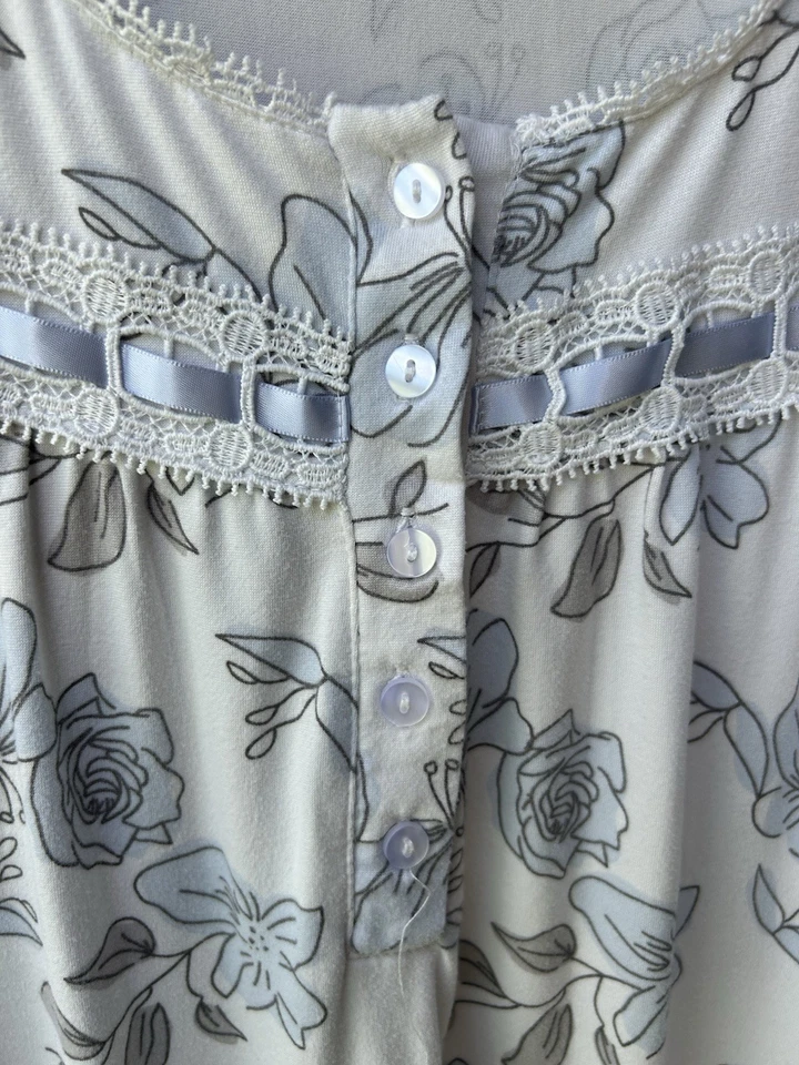 CATHERINE MALANDRINO Camisón 2X Azul Blanco Floral Cinta Encaje Borde Suave EC Foto 4 de 4