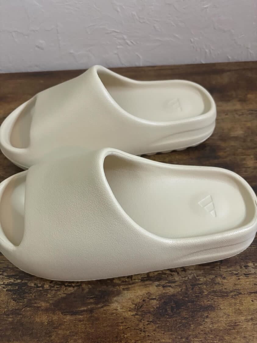 新品タグ付きadidas yeezy slide bone 21cm