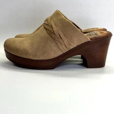 b.o.c. Women's Cadi Clogs Size 11 Natural 3" Block Heel Mule