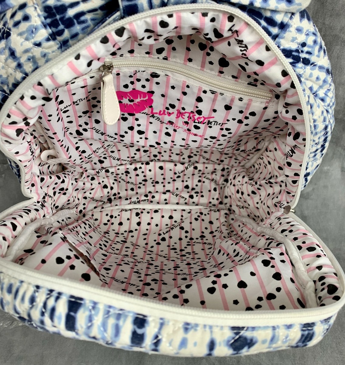 Betsy Johnson Blue & White Quilted Medium Backpack | eBay
