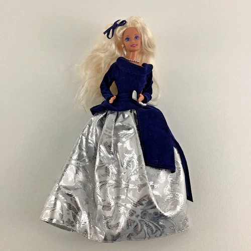 Barbie Winter Velvet Doll Avon Exclusive 12" Figure Vintage 1995 Mattel Toy 90s