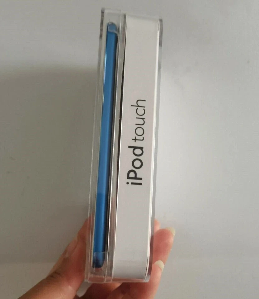 New Sealed Apple iPod Touch 6th 7th Gen 32GB 128GB 256GB All Colors For Gift - Image 2 of 4