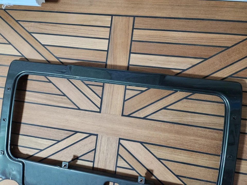 Land Rover Defender Front Radiator Grille Frame Green ASJ710060 - Image 2 of 4