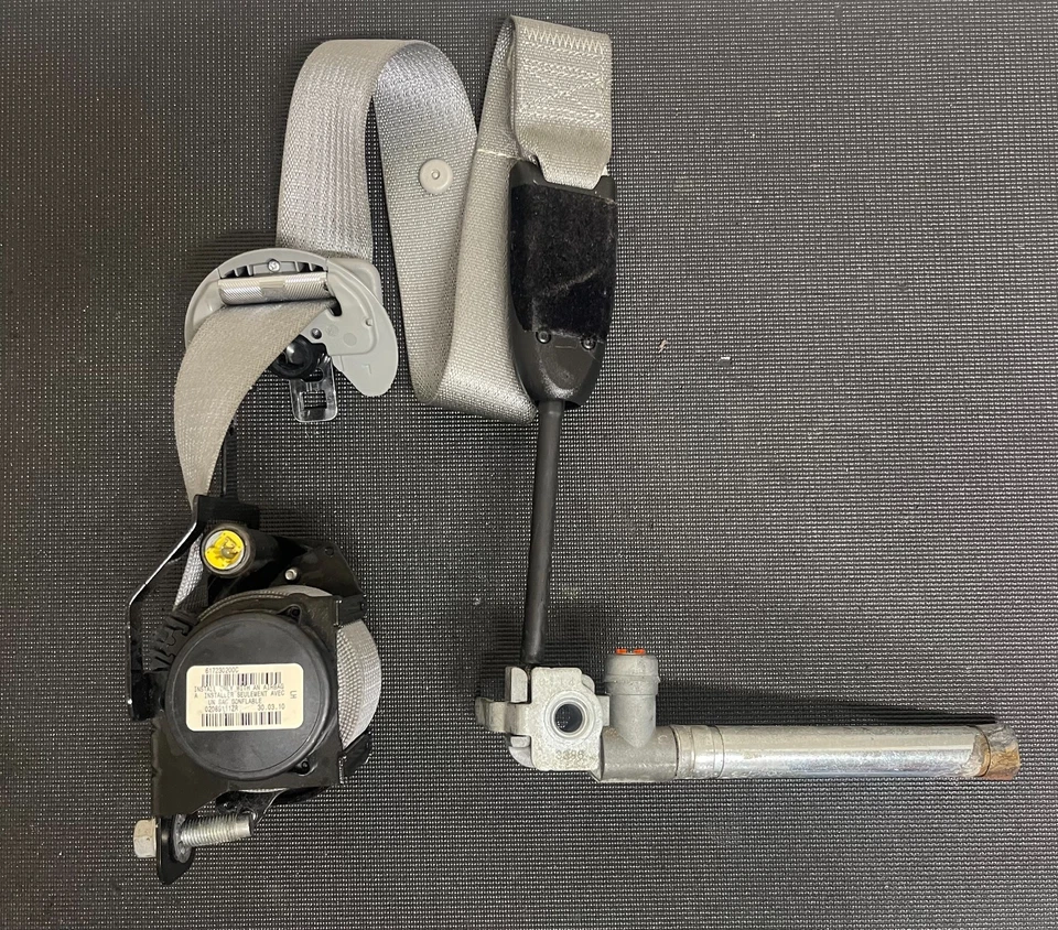 Cinturón de seguridad delantero izquierdo del lado del conductor Kia Sorento 2011 2012 2013 OEM Foto 2 de 4