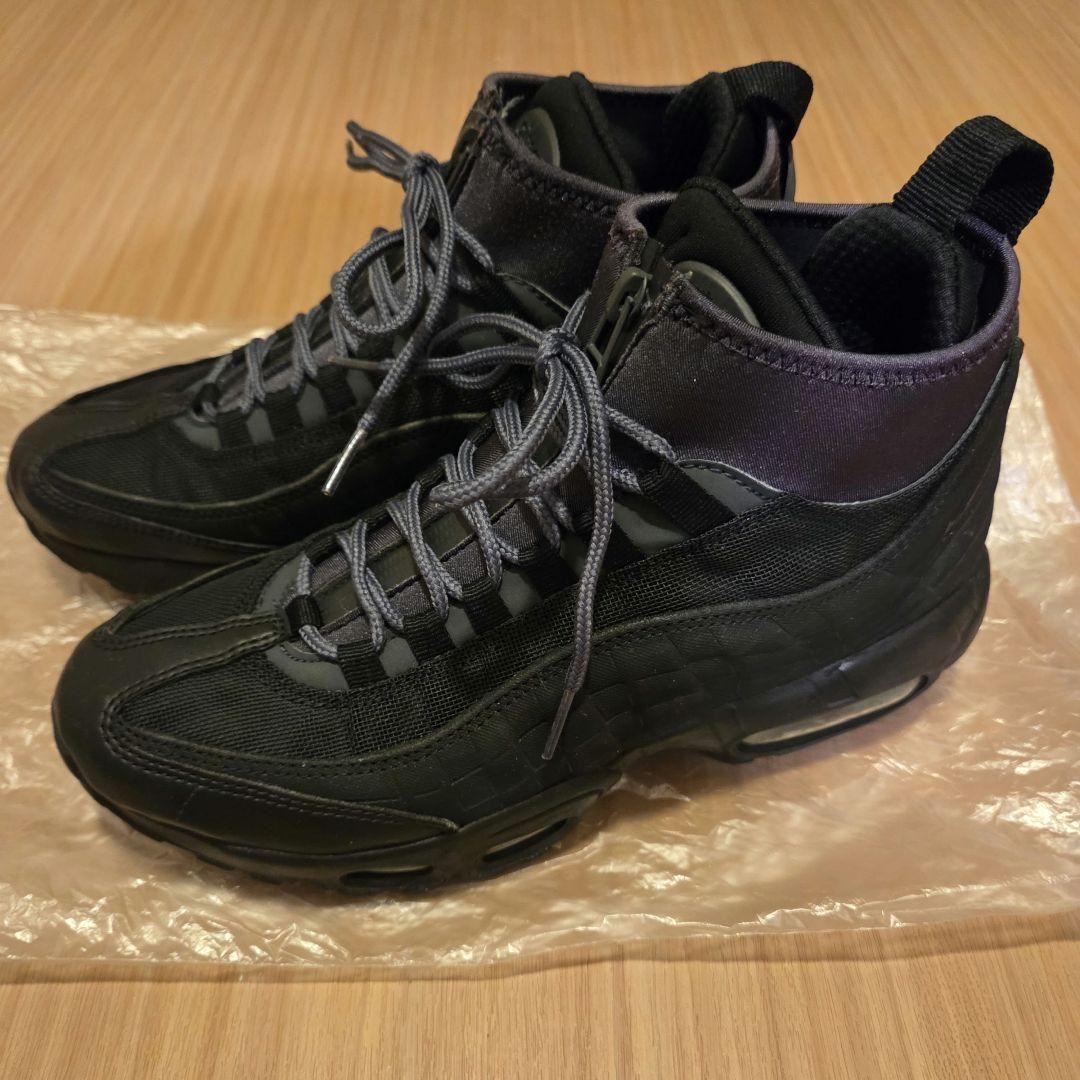Nike Air Max 95 Sneakerboot Black US6.5 Winter Style High  display picture 1