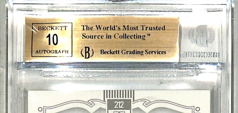 2015 National Treasures LANCE McCULLERS Rookie Card #212 Graded BGS 9.5 Auto 10 - Image 4 of 4