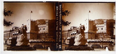 Monaco.Monte-Carlo.Palais du Prince.Statue Ozeanographie.Stereo auf Glas.6x13cm