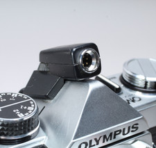 OLYMPUS ELECTRONIC FLASH TTL AUTO CONNECTER TYPE 4 IN THE BOX