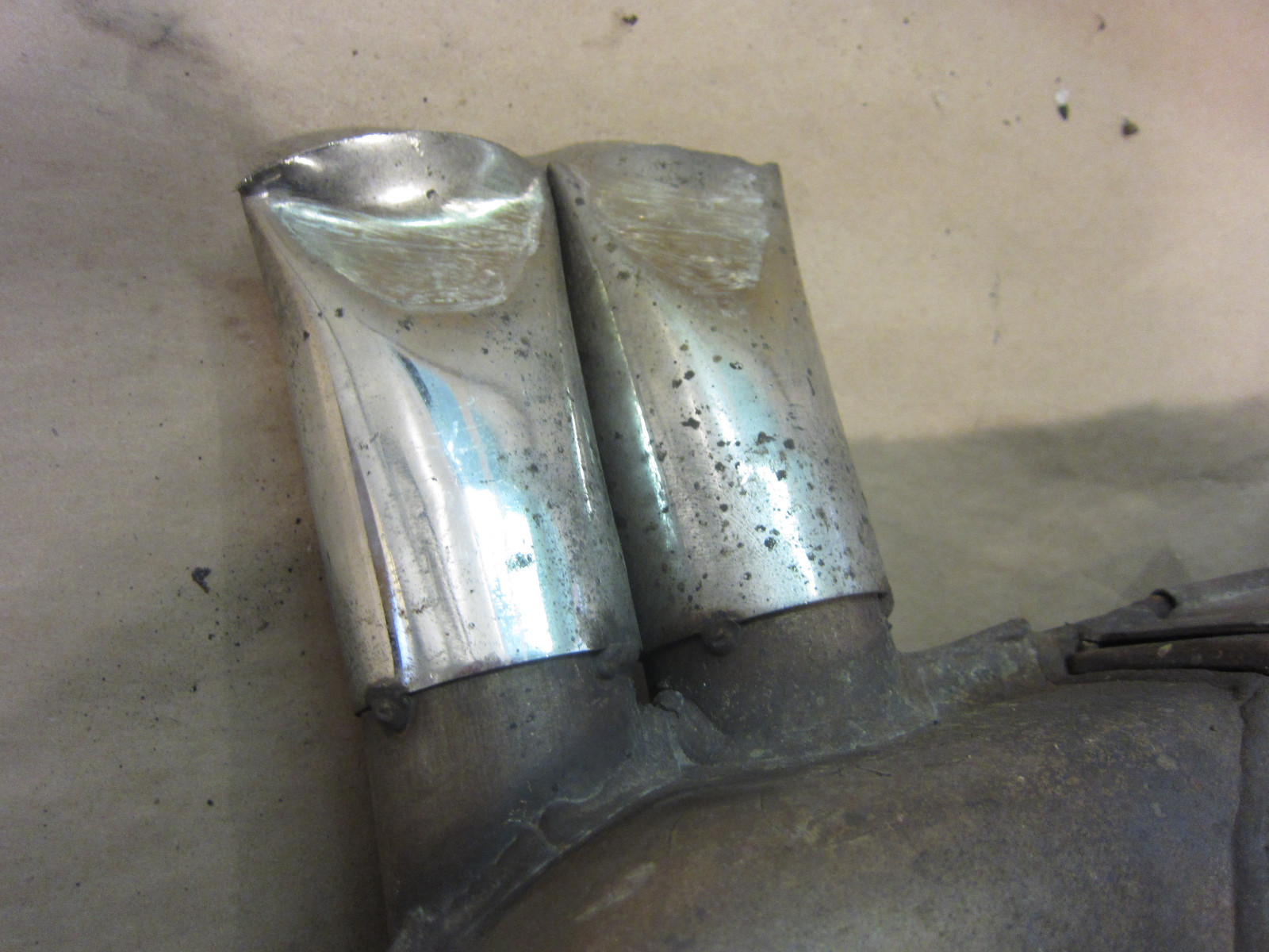 Ferrari 308 , Mondial - 2V -  Rear Muffler -  USED - Part # 111901
