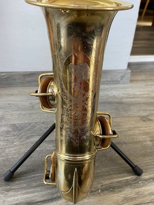 Conn Chu Berry gold plated Alt Saxophon mit individueller Gravur und Koffer