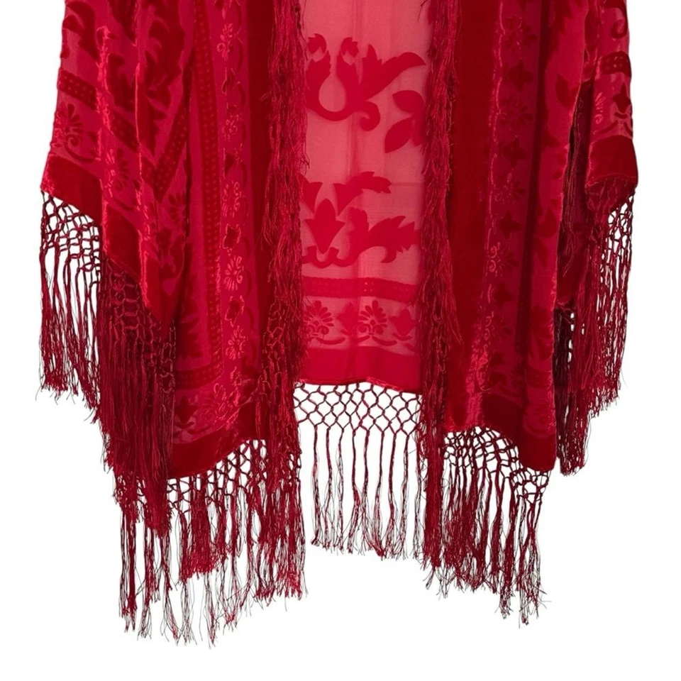 Chaqueta Kimono Maya Matazaro Terciopelo Rojo Teñida a Mano Corta Foto 3 de 4