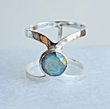Labradorite Double Band Ring  925 Sterling Silver  Size 9.5, 5g  Bezel Set