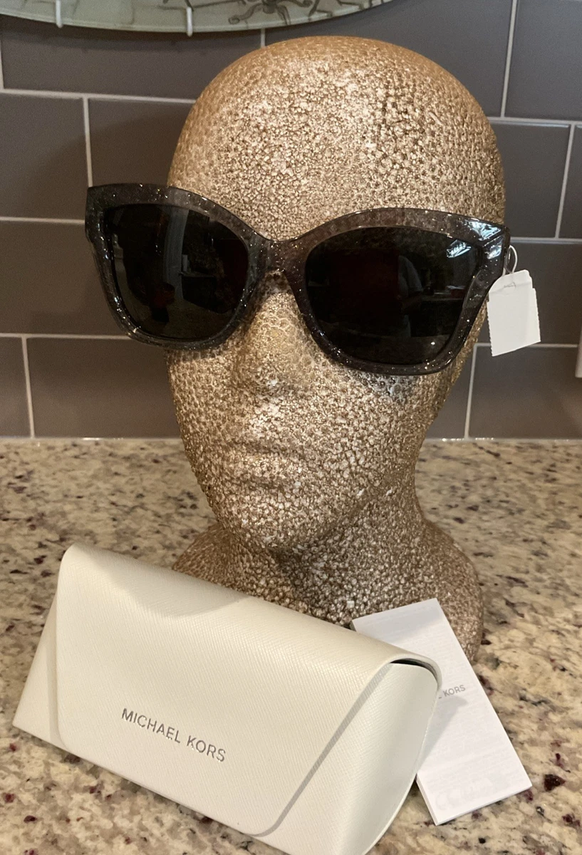 Michael Kors MK 6041 Lyn Cat Eye Sunglasses Black Gradient w/ Case Michael Kors MK6041 Lyn 323036 Sunglasses Womens Pink Full  main image 4