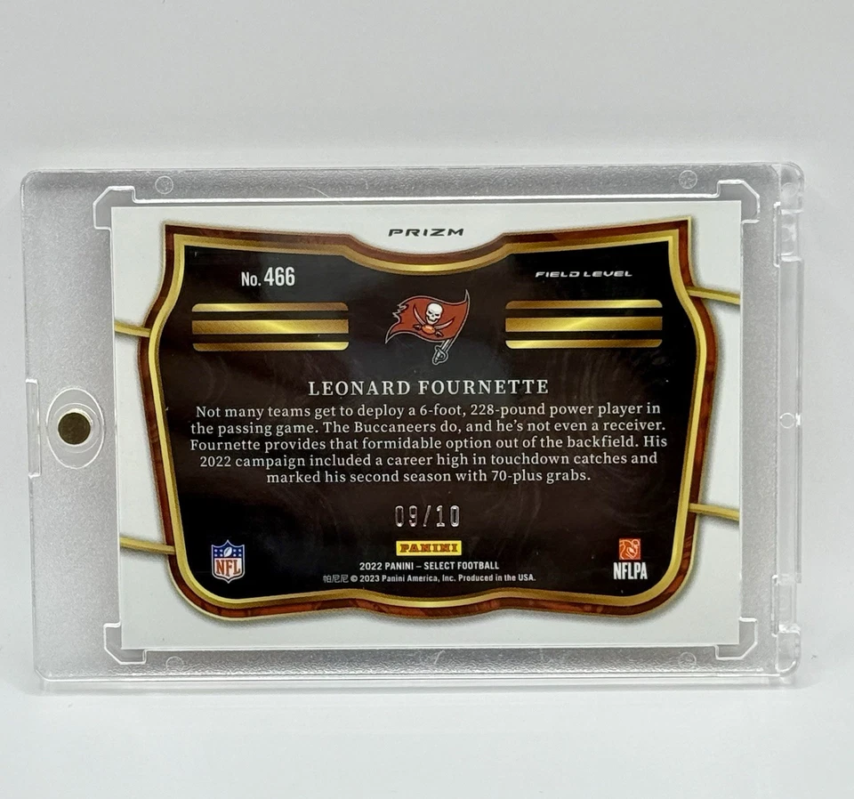 2022 Panini Select - Leonard Fournette Field Level Gold Prizm /10 #466 - Image 2 of 2