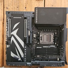 ASUS ROG Crosshair X870E Extreme AM5 Wi-Fi 7 DDR5 E-ATX Motherboard