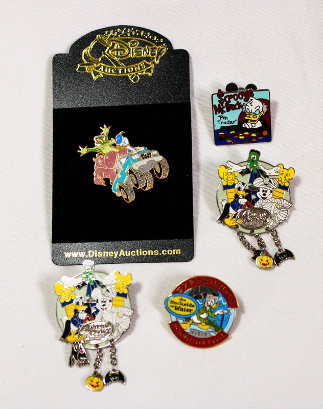 VINTAGE RARE DISNEYLAND EXCLUSIVE PIN COLLECTION RARE LOT 5