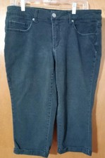 Time And Tru Women's Capris Black Sz 14 Mid-Rise Regular Denim Straight