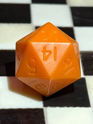 WOW CONDITION! Vintage Mentzer d20 orange rpg ad&d dice 120823@