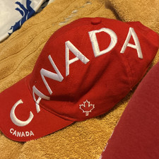 Red Canada Maple Leaf Men's Adjustable Baseball Cap Country Flag Theme